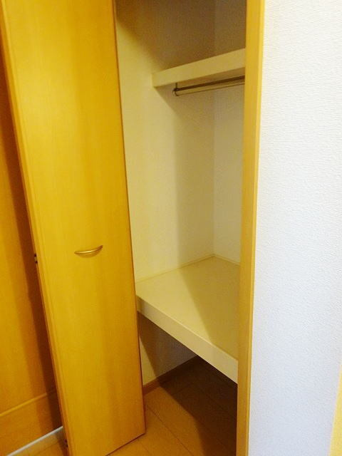 エラルバのその他