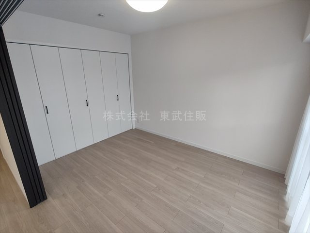【寝室】の画像