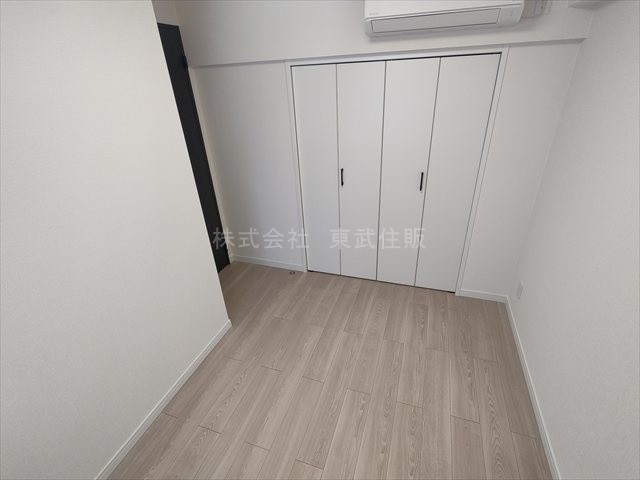 【洋室】 | ストークマンション川越 | 洋室4.0帖、個人の部屋や寝室として使える洋室です