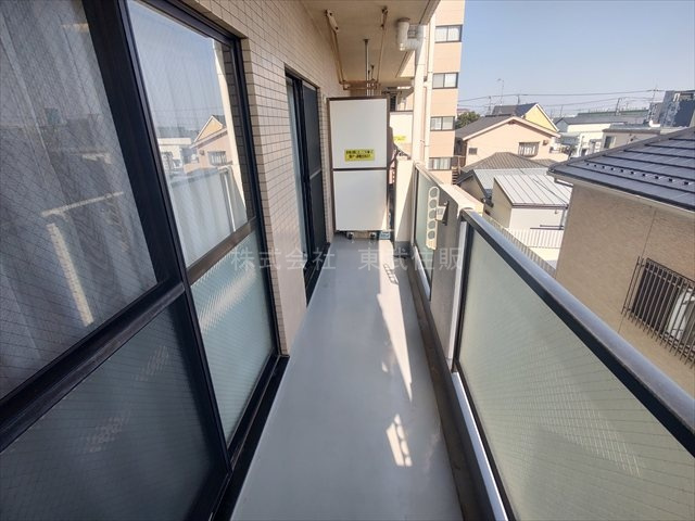 【バルコニー】 | ストークマンション川越 | 暖かな日差しのふりそそぐバルコニー