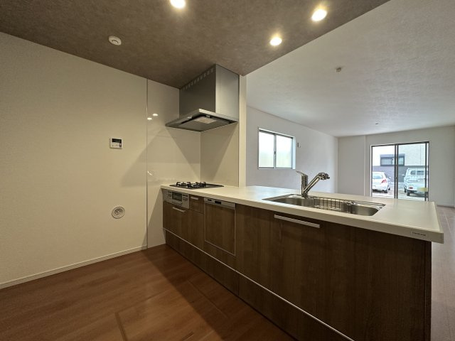 明石市大久保町八木新築戸建２号棟　のキッチン