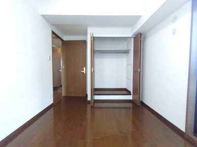 【洋室】 | シンフォニアみなみが丘イーストコート　B棟 | ご都合のよろしい日時に現地をご案内させて頂きます！是非、お問い合わせお待ちしております!!