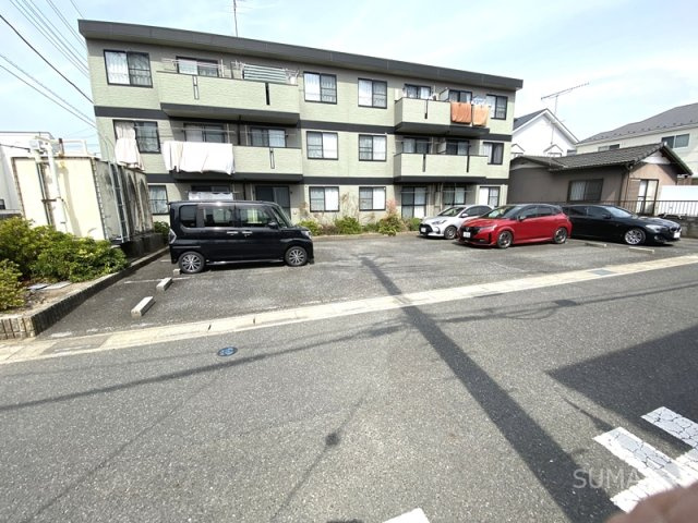 セシオンの駐車場|駐車スペース☆彡