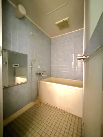 【浴室】 | ツインパレス | ※同物件別住戸の写真を参考に掲載しております。