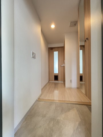 【玄関】 | ロイヤルパークスなんば