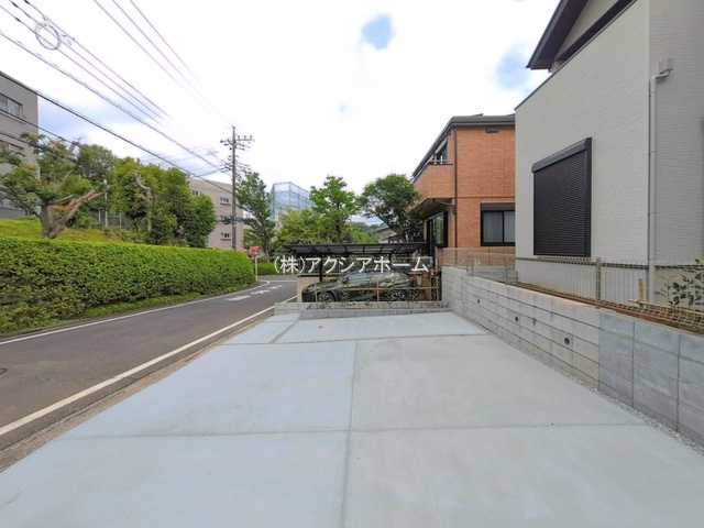 所沢市小手指南6丁目・全1棟　新築一戸建の駐車場|現地写真（2026年7月27日撮影）