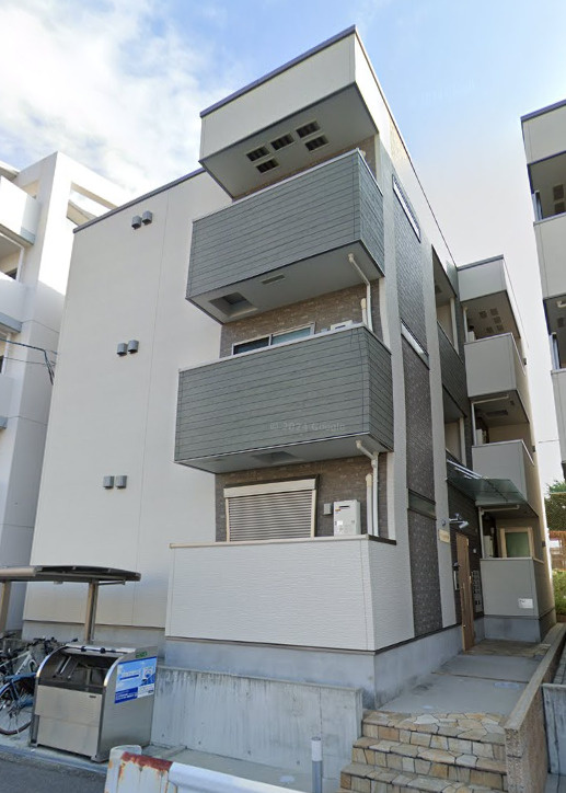 フジパレス西淡路１番館の外観