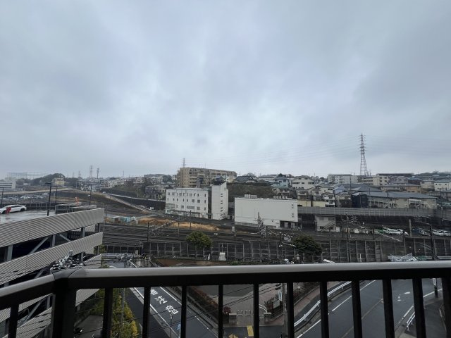 ハザールが目の前ににござーる。便利でござーる。な【リノベ／ライオンズマンション羽沢町第2】の展望