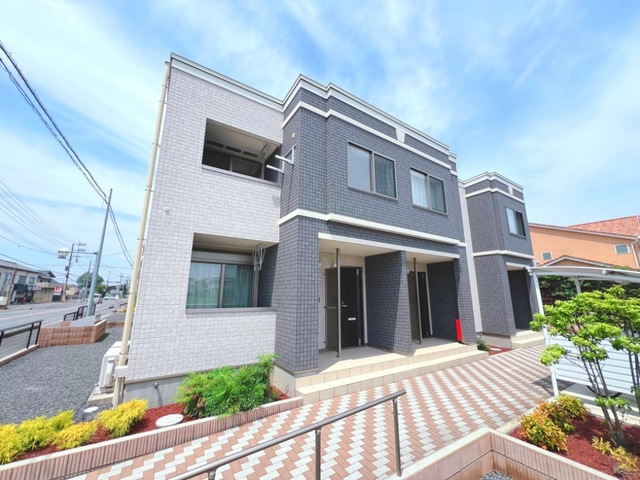 トリアフォスⅡの外観