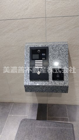 ６６５４９　ローレルコート大垣駅前の防犯設備