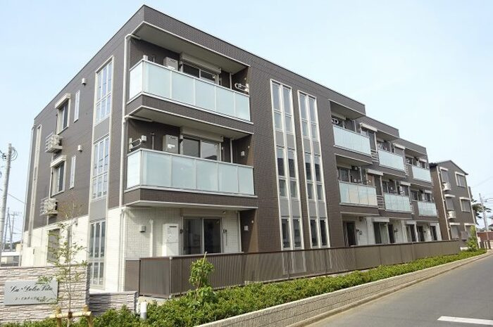 ラ・ドルチェヴィータ　A