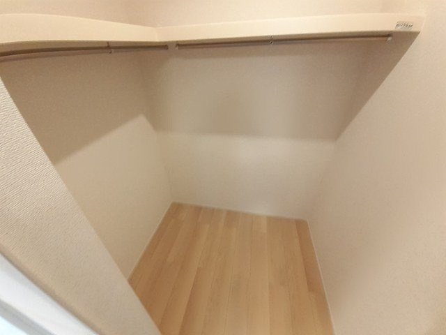 プチシャルダンＡの収納|こまごまとしたものを収納できそうですね