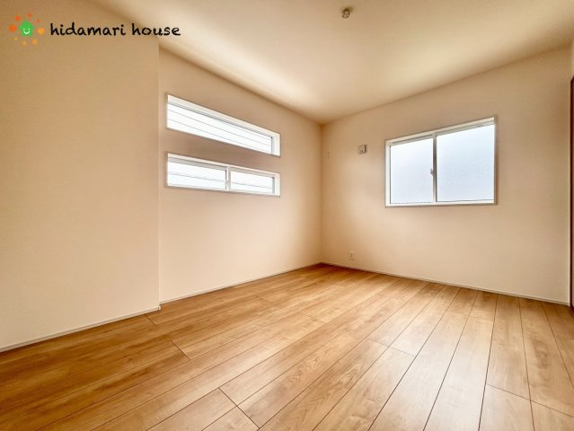 西区飯田～West　Side　Court～　　新築戸建　01の子供部屋|２階洋室：6.21帖
