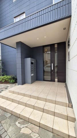 Maison Anesis Ⅲのエントランス