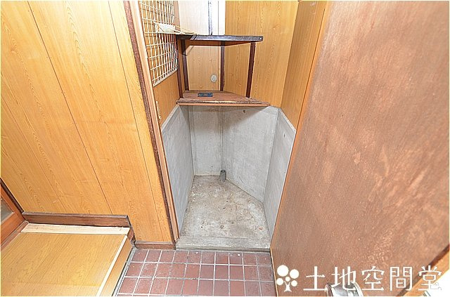 中間市中央１丁目のテラスの玄関