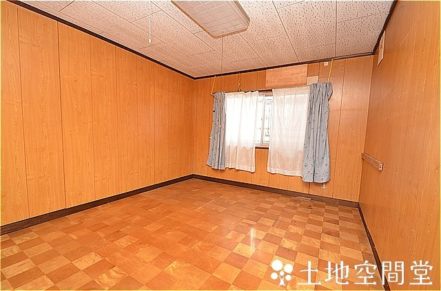 中間市中央１丁目のテラスの内装