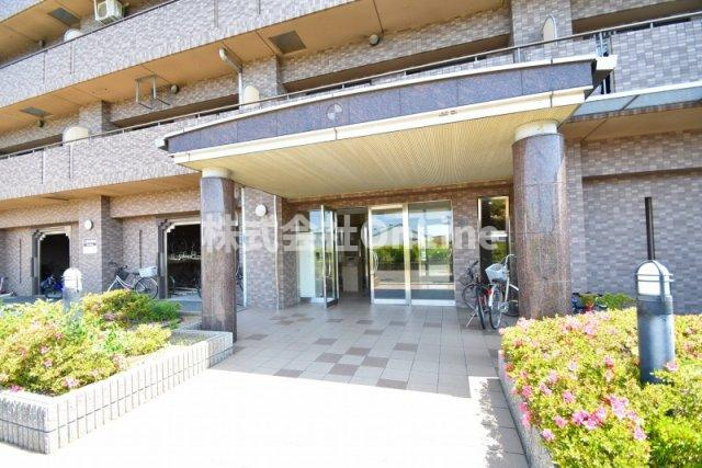 【エントランス】 | アンドユーイワキ・東大阪