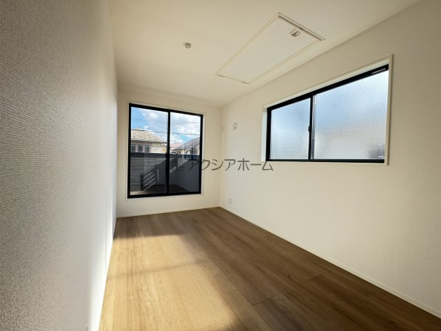 所沢市向陽町・全3棟　新築一戸建　1号棟　～オール電化～の寝室|洋室6.3帖