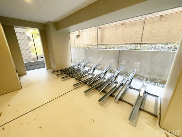 Ｗｅａｖｅ　Ｂａｓｅ－Ａｓｕｋａｙａｍａ　Ｐａｒｋのその他共用部分|駐輪場です☆