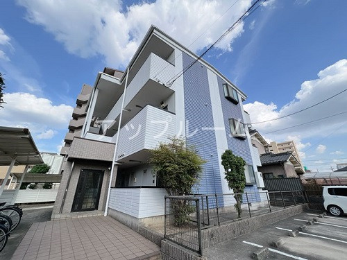 AMENITY中央の外観