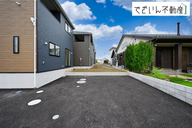 【外観】 | CRADLE GARDEN加須市北下新井第5　新築住宅 | ≪1号棟≫
現地(2026年8月撮影)