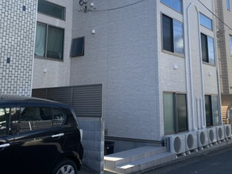 豊島区長崎１丁目のアパートのエントランス