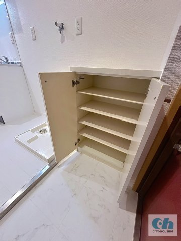 フェリースカーザ 304号室の収納