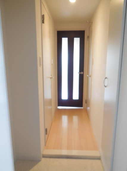 フルーヴトレーズの玄関