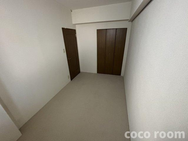 ファミール藤枝グランビューの洋室