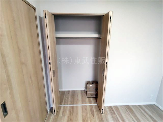 【収納】 | グランステージ坂戸 | 北西側5.2帖洋室の収納です