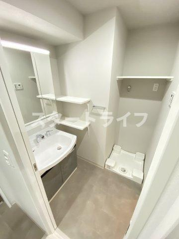 大阪市淀川区三国本町１丁目の賃貸マンションの洗面所