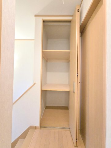 羽村市羽加美3丁目　中古戸建の収納