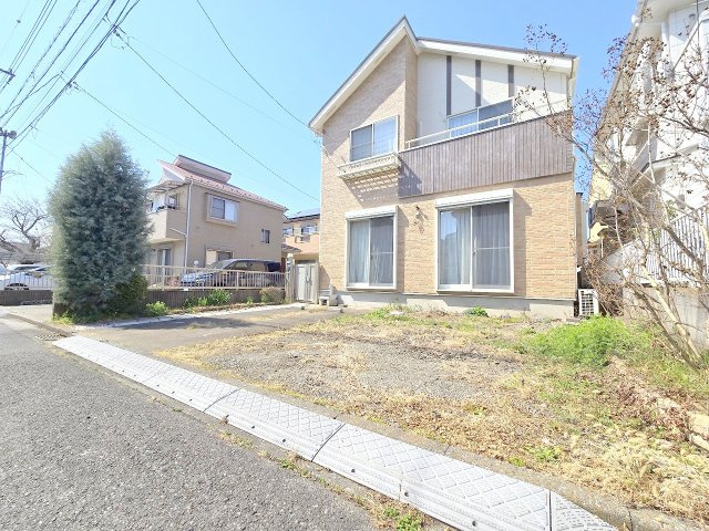 羽村市羽加美3丁目　中古戸建の庭