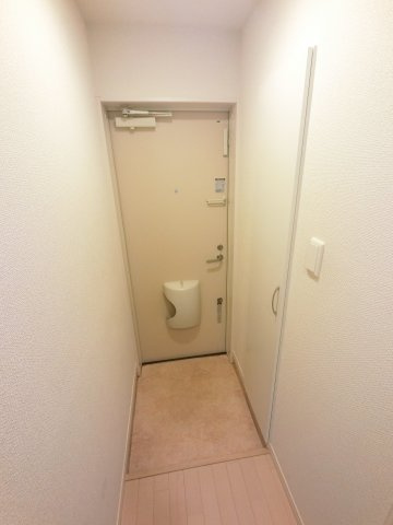 【玄関】