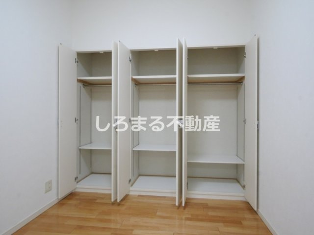 アーデンタワー福島ウエストの収納