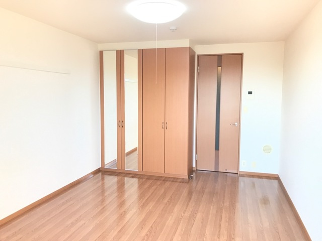 ファーストヒルズの洋室