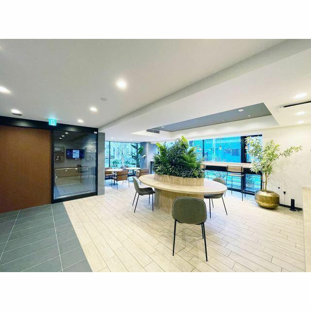 プラネソシエ青戸のロビー|ワークラウンジ