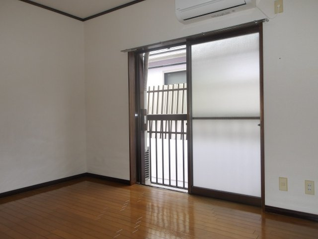 ハウス井上の居間・リビング