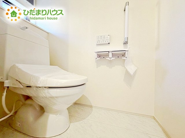 【トイレ】 | 水戸赤塚4期　新築戸建 | 1・2階にトイレあるため、同時に利用でき混雑を避けられますね