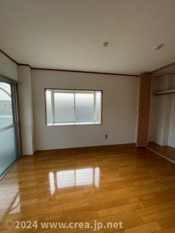 メゾンローリエの居間・リビング