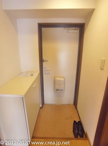 ピジョン田園の玄関