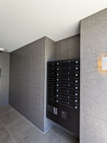 ルーデンス常盤台Ⅲのエントランス