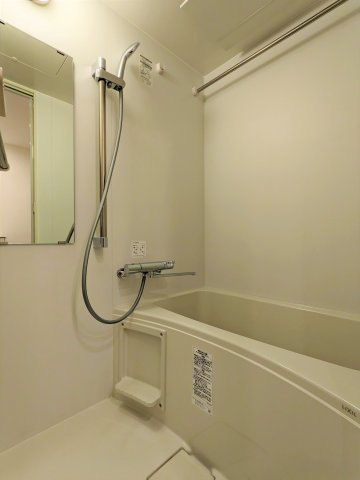 ルーデンス常盤台Ⅲの浴室