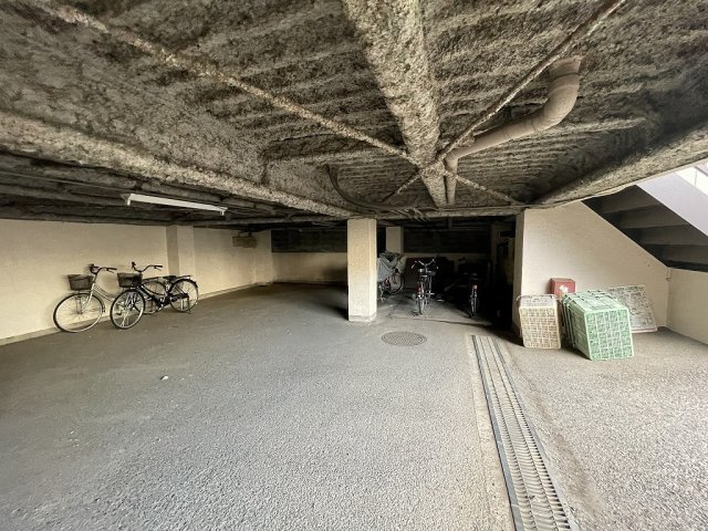 サンハイツの駐車場