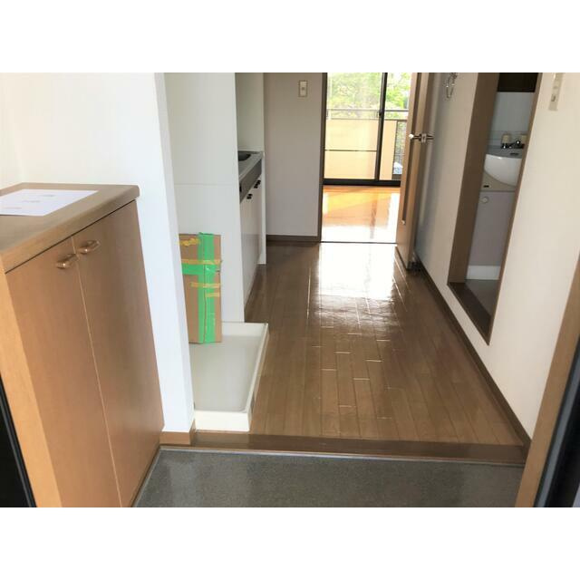 エムヤマグチの玄関