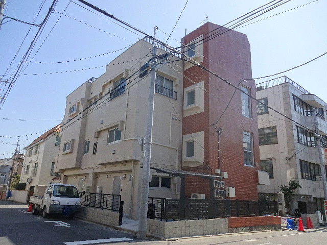 Jeune Montagne 浦和の外観
