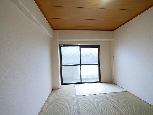 森村第3ビルの和室