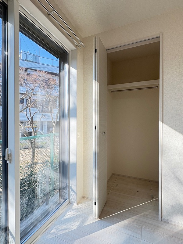 BLOOMING MAISON江戸川区南小岩2号棟 .の収納