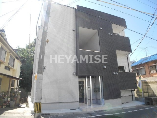 長崎市本尾町のアパート