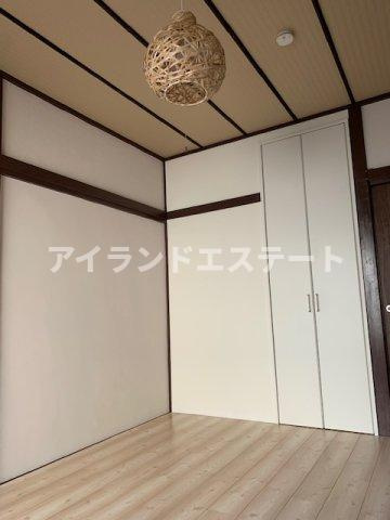 浅田アパート　駅近　内装リフォーム済　シャワールームの居間・リビング
